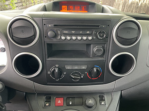 Citroen Berlingo (15 foto / 15)