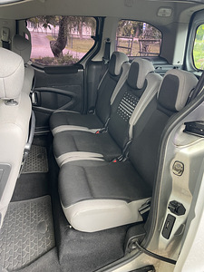Citroen Berlingo (11 foto / 15)