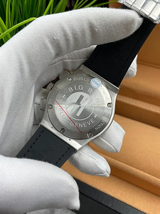 Hublot Fusion Chronograph ETA 2892-A2 (Swiss) (5 foto / 10)