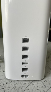 Ruuter Apple Airport A1521 ja A1264 (2 foto / 5)