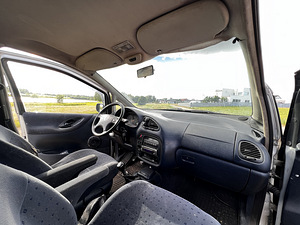Volkswagen Sharan 1.9TDi 81kW (7 foto / 8)