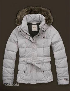 Hollister soe valge jope karvase kraega, suurus XS-S (1 foto / 1)