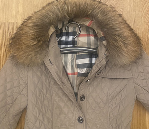 Burberry rebase kraega beez mantel S (2 foto / 4)