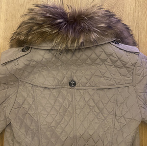 Burberry rebase kraega beez mantel S (3 foto / 4)