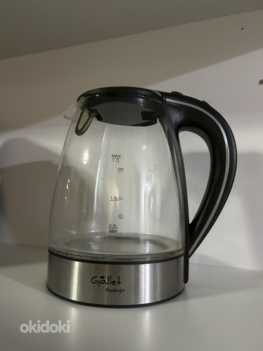 Электрочайник Gallet с подсветкой.