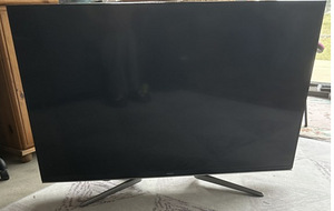 Teler Samsung HD Full WiFi 48’ (4 foto / 4)