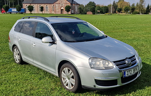 Volkswagen Golf (2 foto / 8)