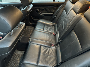 BMW 525i manual 141kw (4 foto / 9)