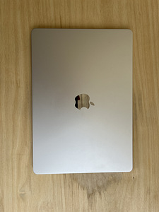 Apple Macbook Air 15 M2 2023 8/256GB Starlight SWE (1 foto / 5)