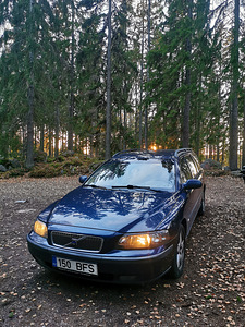 Volvo V70 D5 2.4 120 кВт, 2002 г., 2002