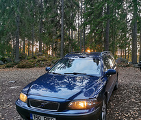 Volvo V70 D5 2.4 120 кВт, 2002 г.