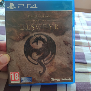 PS4 (1 фото из 2)