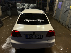 Honda Civic ES4 (8 foto / 8)
