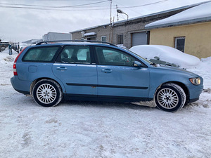 Volvo V50 (4 фото из 7)