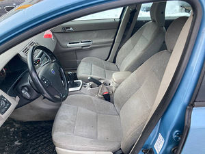 Volvo V50 (5 фото из 7)