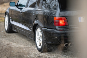 BMW E36 320i 110 кВт (3 фото из 8)