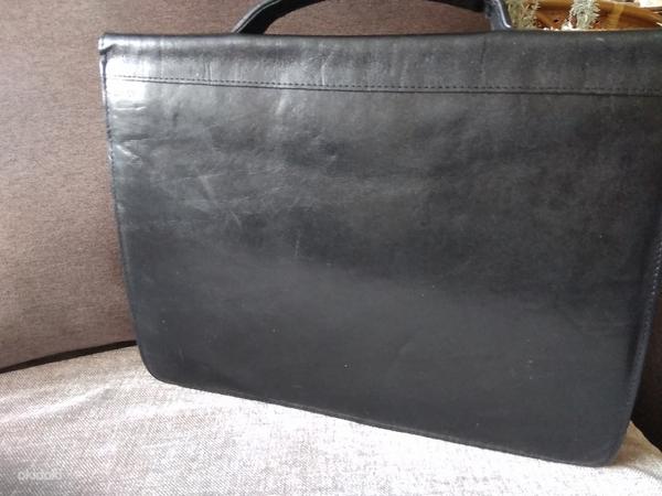 Черный портфель из натуральной кожи (фото #3)