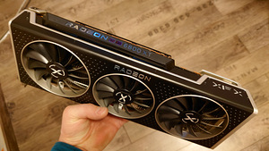 XFX 6800 XT CORE Gaming Speedster MERC 319 (1 foto / 2)