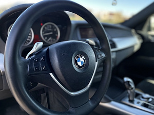 Продам BMW X6 (8 фото из 14)