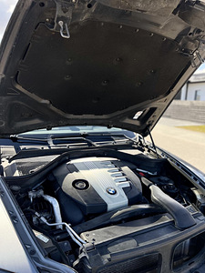 Продам BMW X6 (13 фото из 14)