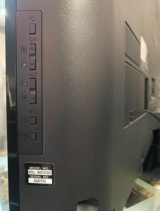 SONY Bravia 40" (3 foto / 3)