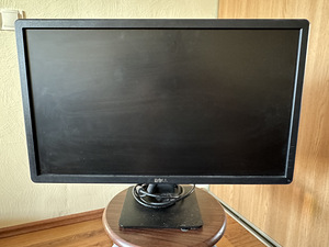 Dell monitor (1 foto / 3)