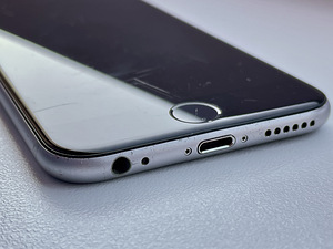 iPhone 6 64GB Space Gray (1 foto / 4)