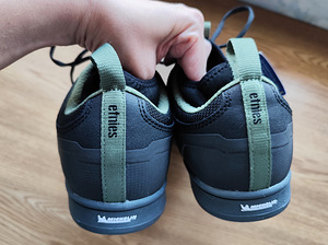 Etnies nahast meeste tossud, suurus 40, uued! (7 foto / 10)