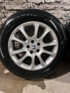 Honda veljed (1 foto / 3)