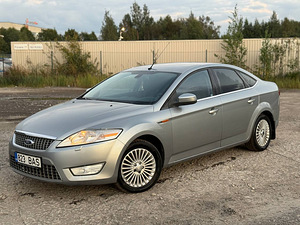 Ford Mondeo (3 фото из 9)