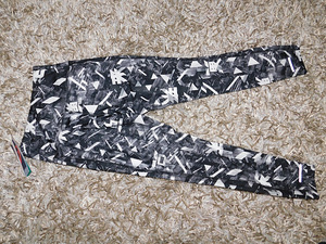 Retuusid tüdrukutele XS, uued, Asics (2 foto / 3)