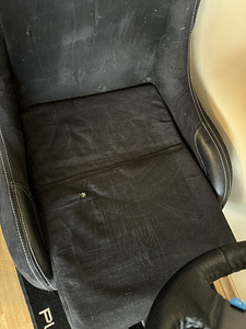 Mängutool Playseat Alacantara Logitech G29 rooli&pedaalidega (5 foto / 5)