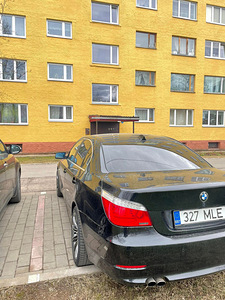 Продам BMW E60 2008 525xdrive (4 фото из 6)
