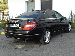 Mercedes-Benz C320 4matic, 165kw (6 foto / 15)