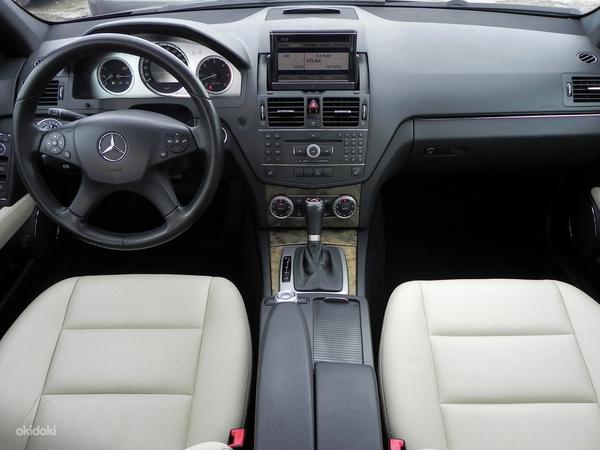 Mercedes-Benz С320 4matic, 165квт (фото #12)