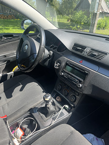 Passat b6 1,9dti 77kw 2008a (4 foto / 6)