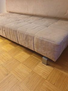 Lahtikäiv diivan (2 foto / 3)