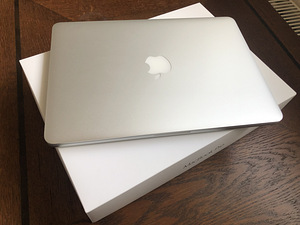 Apple MacBook Pro 13,3” 2015 Retina (3 foto / 6)