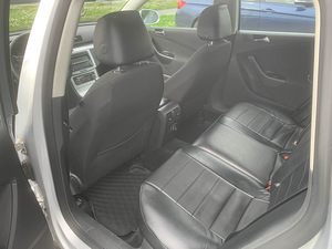 Volkswagen passat B6 2010a (6 foto / 8)