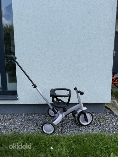 Sangaga lükatav Kolmerattaline