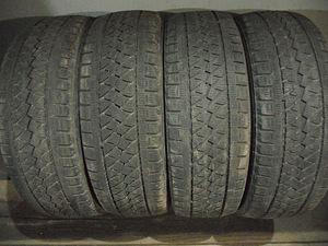 215/65R16C (2 фото из 2)