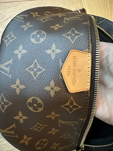 Louis Vuitton bumbag (8 foto / 9)