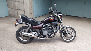 Honda Vf 1100 V65 Magna (1 foto / 3)
