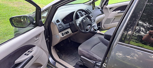 Mitsubishi Grandis bensiin+LPG (8 foto / 10)
