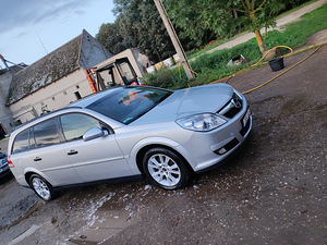 Opel Vectra (6 фото из 10)