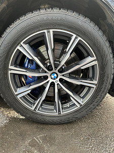 BMW R20 M-стиль ОРИГИНАЛЬНЫЕ ШИНЫ + шины NOKIAN (3 фото из 4)