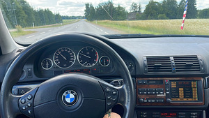 BMW E39 3.0 135kw (9 foto / 9)