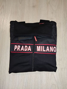 ПРОДАЕТСЯ НОВЫЙ КОМПЛЕКТ МУЖСКОЙ PRADA L (2 фото из 2)