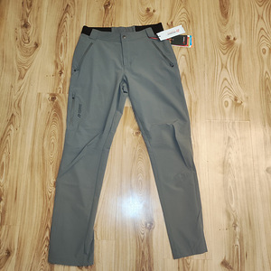 Uued meeste Maier Sport püksid 52EU XL suurus (2 foto / 4)