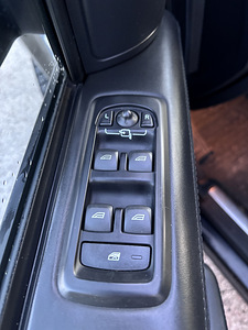 Range Rover Sport (13 фото из 15)